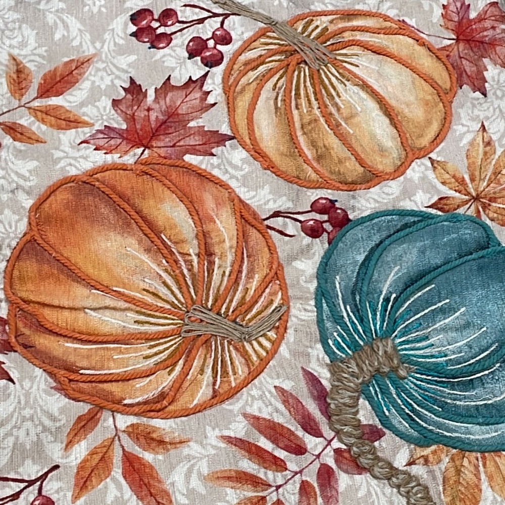 Pumpkin table runner- - Picture 2 of 9